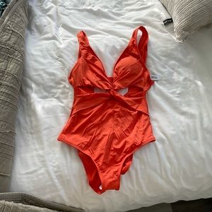 Adore me Adrienne contour NWT